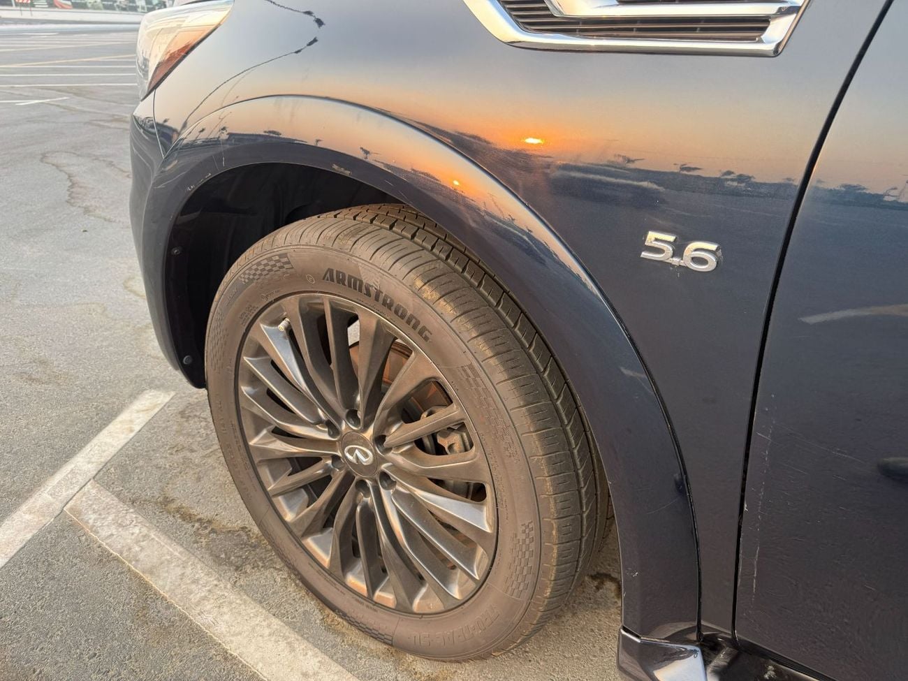 Infiniti QX80 LUXE SENSORY PROACTIVE