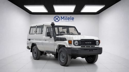 Toyota Land Cruiser 70 LC 78 HARDTOP 2.8L MT