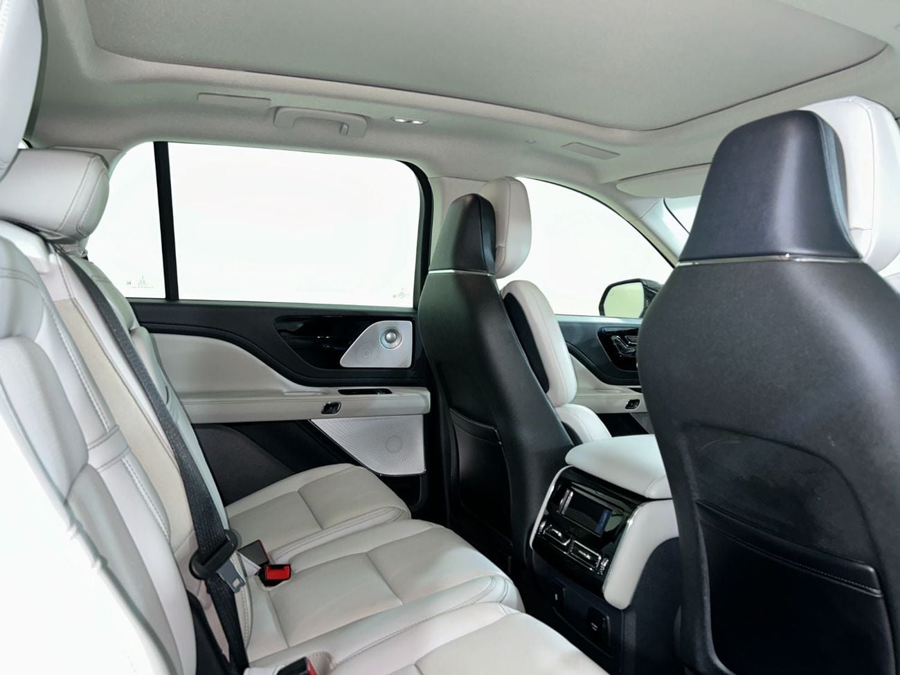 لينكولن أفياتور RESERVE AV-AVI425/AL TAYER MOTORS/ AL QOUZ SHOWROOM
