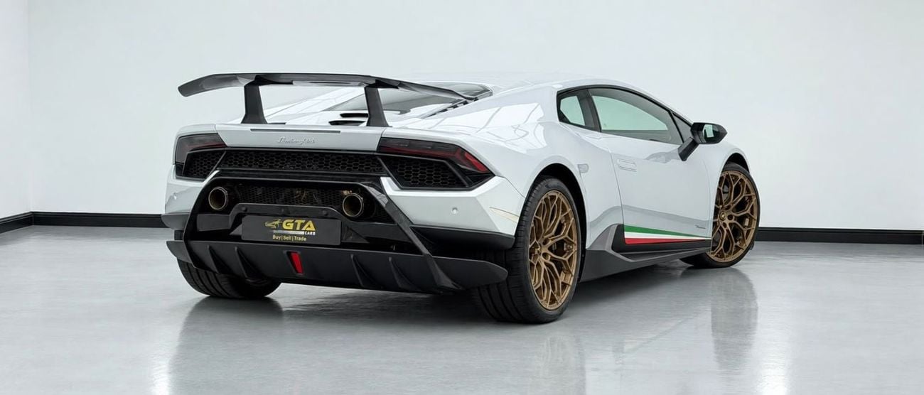 لامبورغيني هوراكان PERFORMANTE