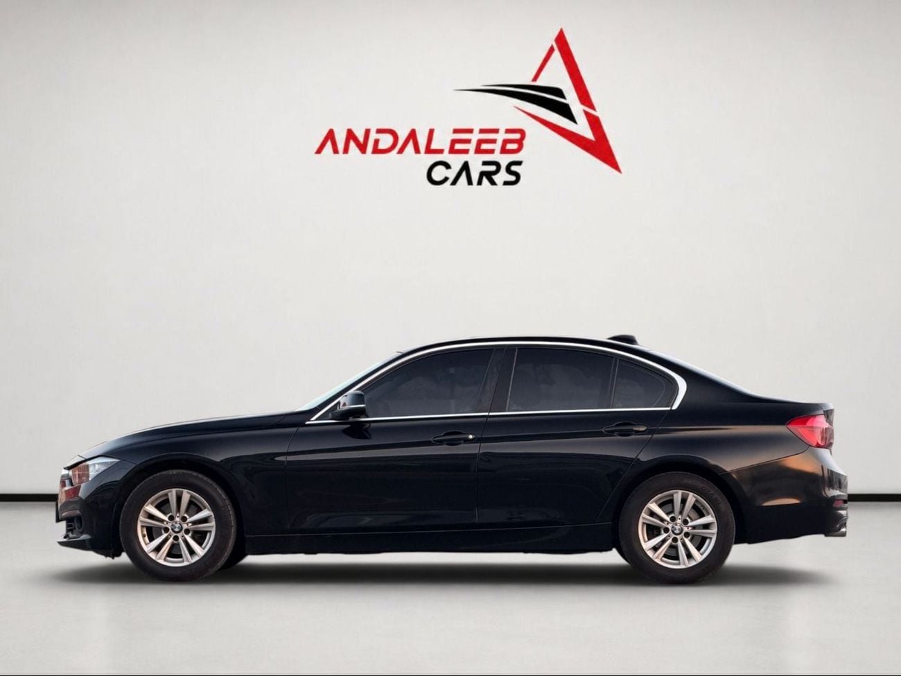 BMW 320i STANDARD BMW 320i | 2.0L TURBO | 184 HP | GCC SPECS | 2017