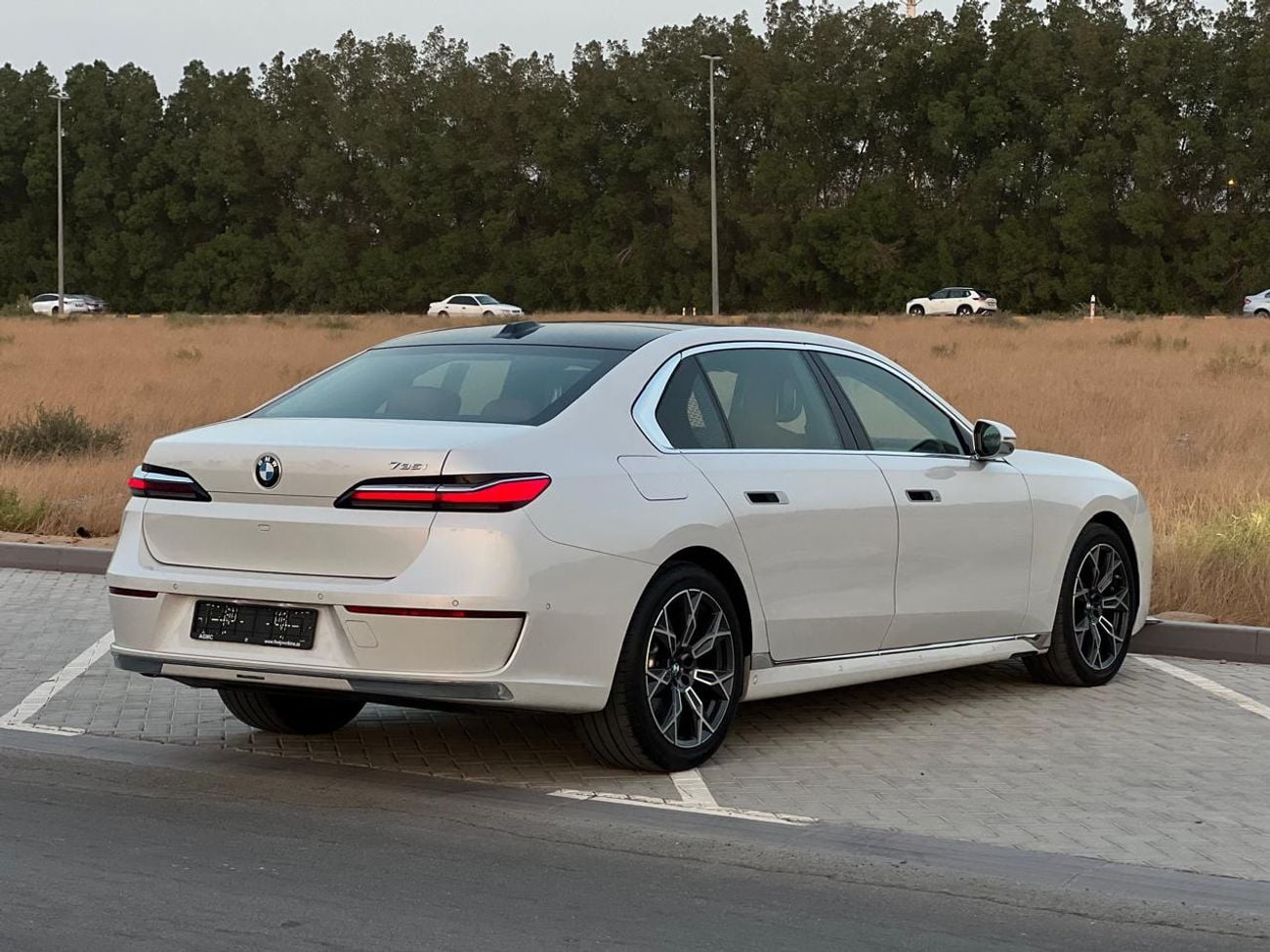 BMW 735i EXCELLENCE