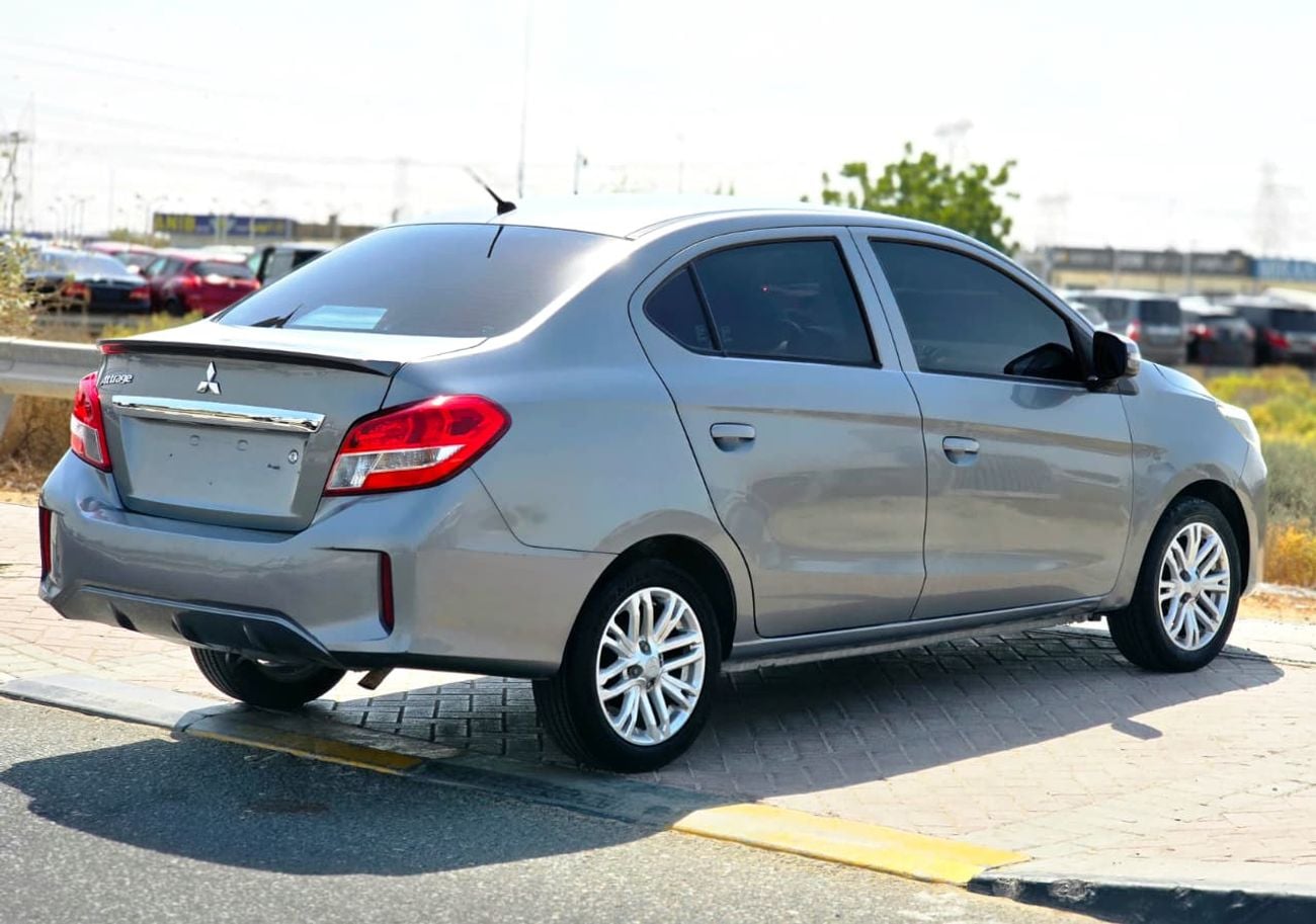 Mitsubishi Attrage GLX