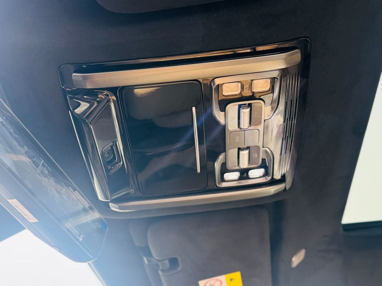 بي واي دي ليوبارد 8 DELUX (6 Seats)