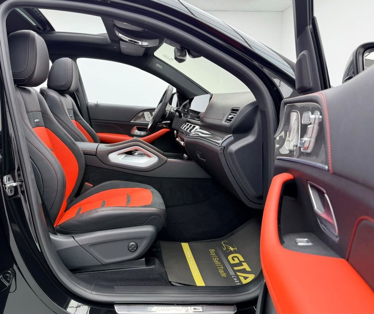 مرسيدس بنز GLE 53 AMG COUPE 4MATIC+ مرسيدس بنز GLE53 AMG كوبيه موديل 2023، ضمان مرسيدس بنز 2028 + باقة خدمة، سجل صيانة كامل لدى مرسيدس ب