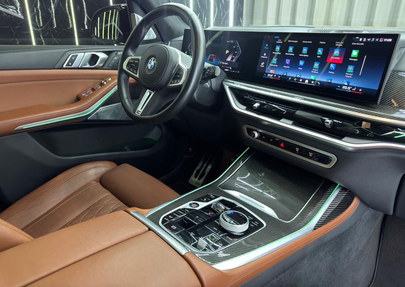 BMW X7 M60i XDRIVE