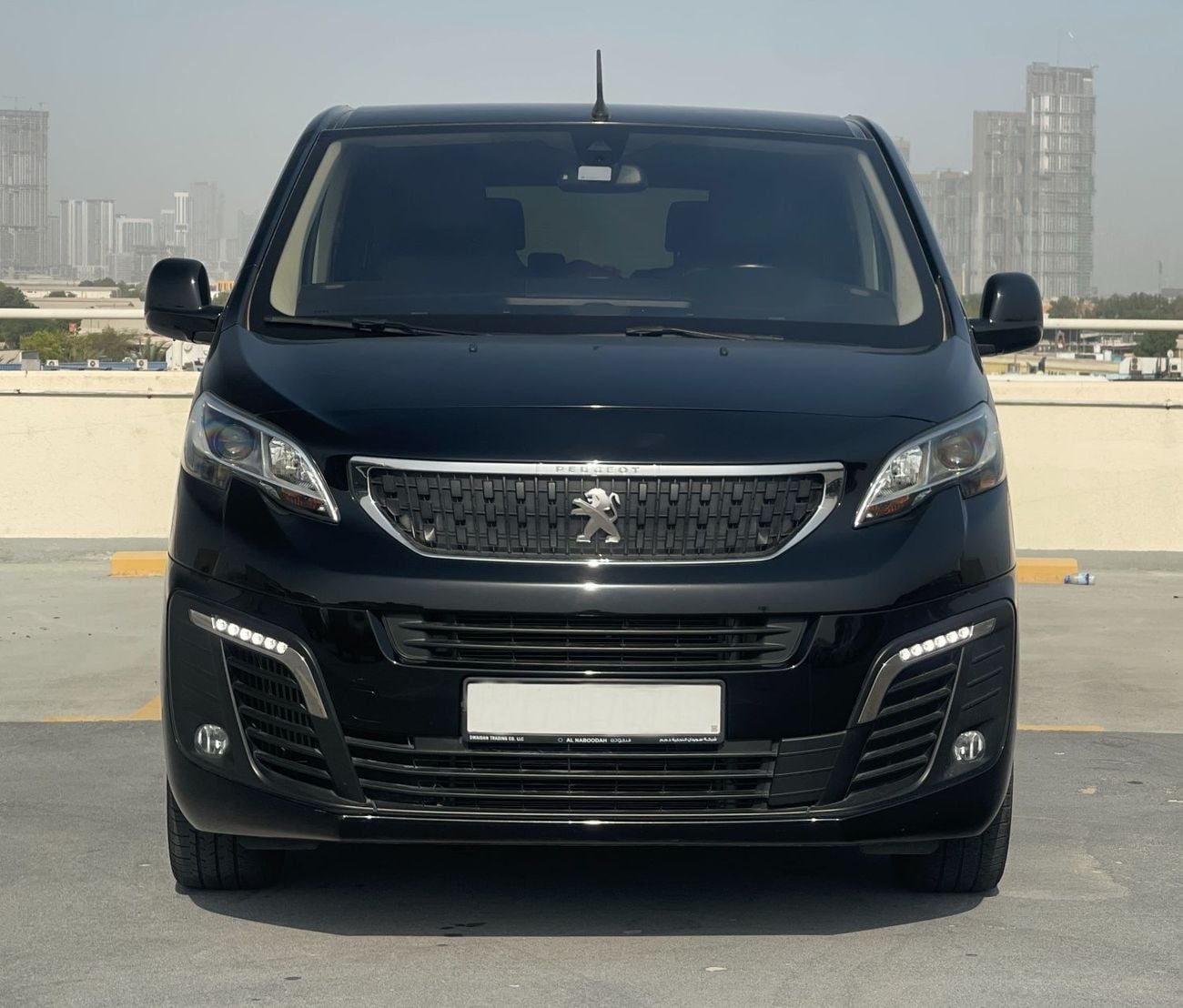 Peugeot Traveller VIP L3