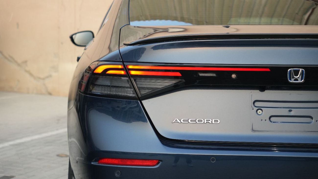 Honda Accord HEV SPORT 2.0L | Agency warranty | Full Service History | GCC | Zero DP Support