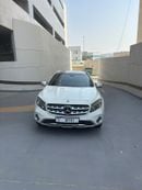 Mercedes Benz GLA250 STANDARD
