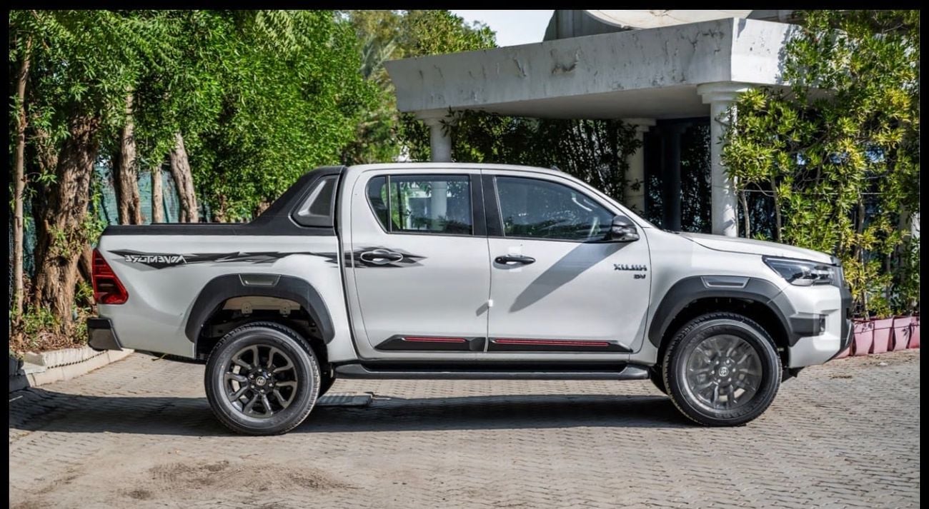 Toyota Hilux ADVENTURE Toyota Hilux 4.0 adventure GCC-spec Full option 2026