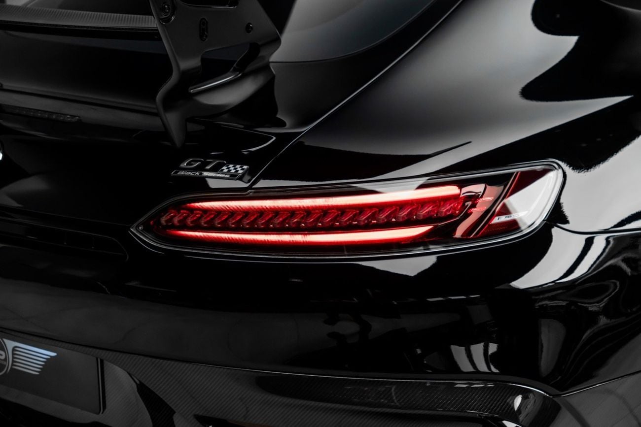 مرسيدس بنز AMG GT BLACK SERIES