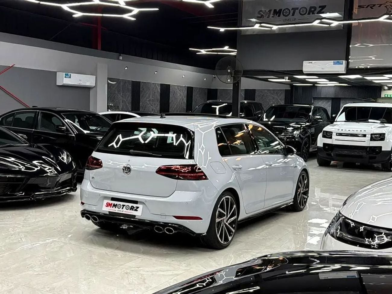 Volkswagen Golf R SEL