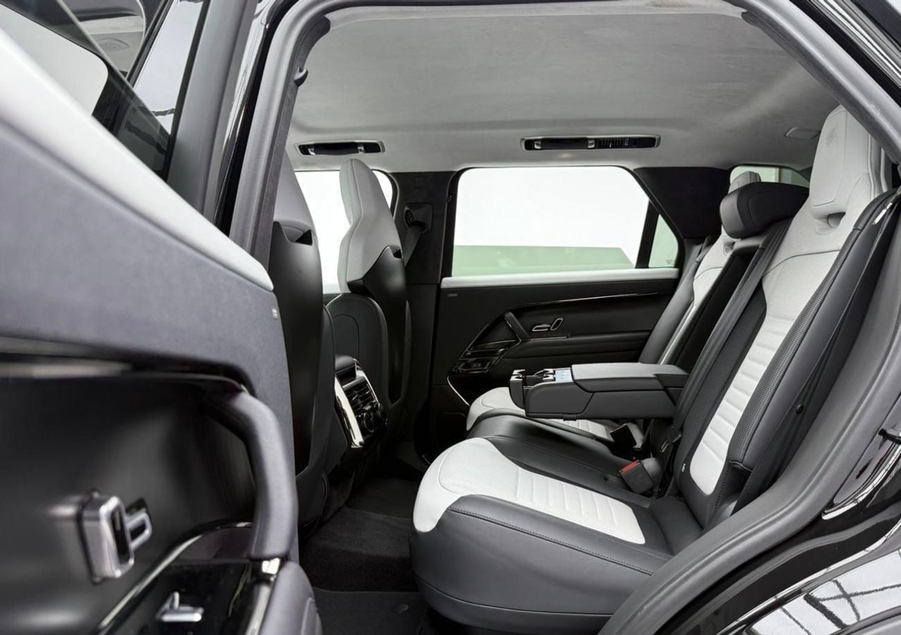 Land Rover Range Rover Sport SV EDITION ONE 2024 Range Rover Sport SV 1st Edition, Warranty, Full Range Rover Service History, Fully Loaded