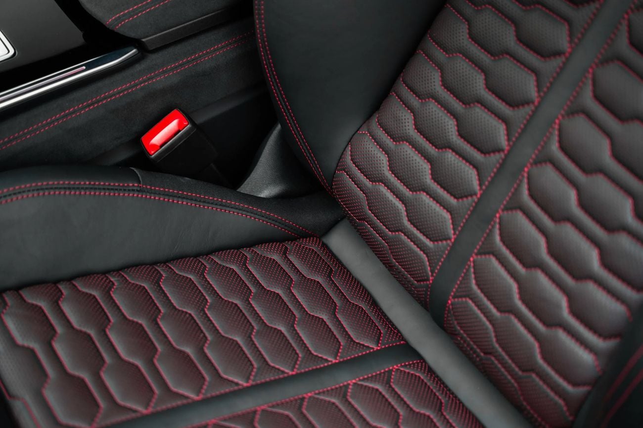 Audi RS6 STANDARD