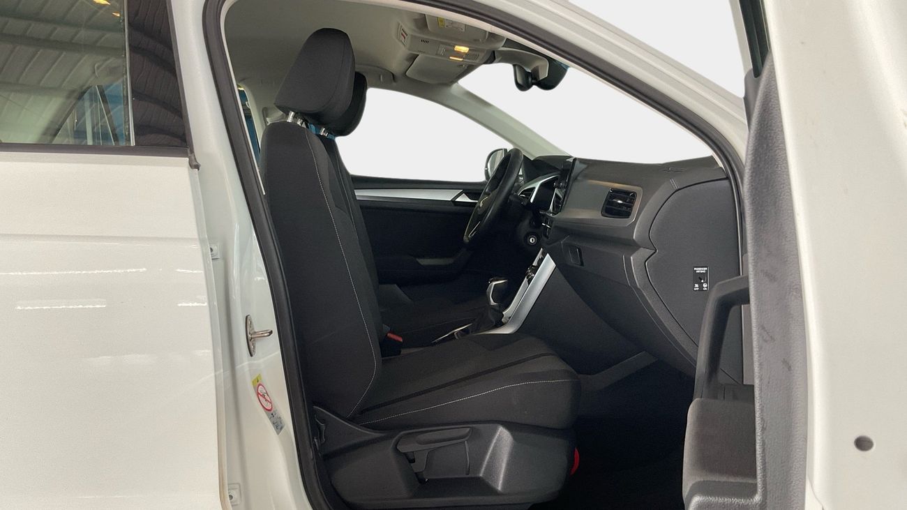 Volkswagen T-ROC LIFE | Guaranteed Warranty | 0 Down Payment