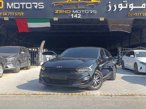 كيا K5 إي إكس
