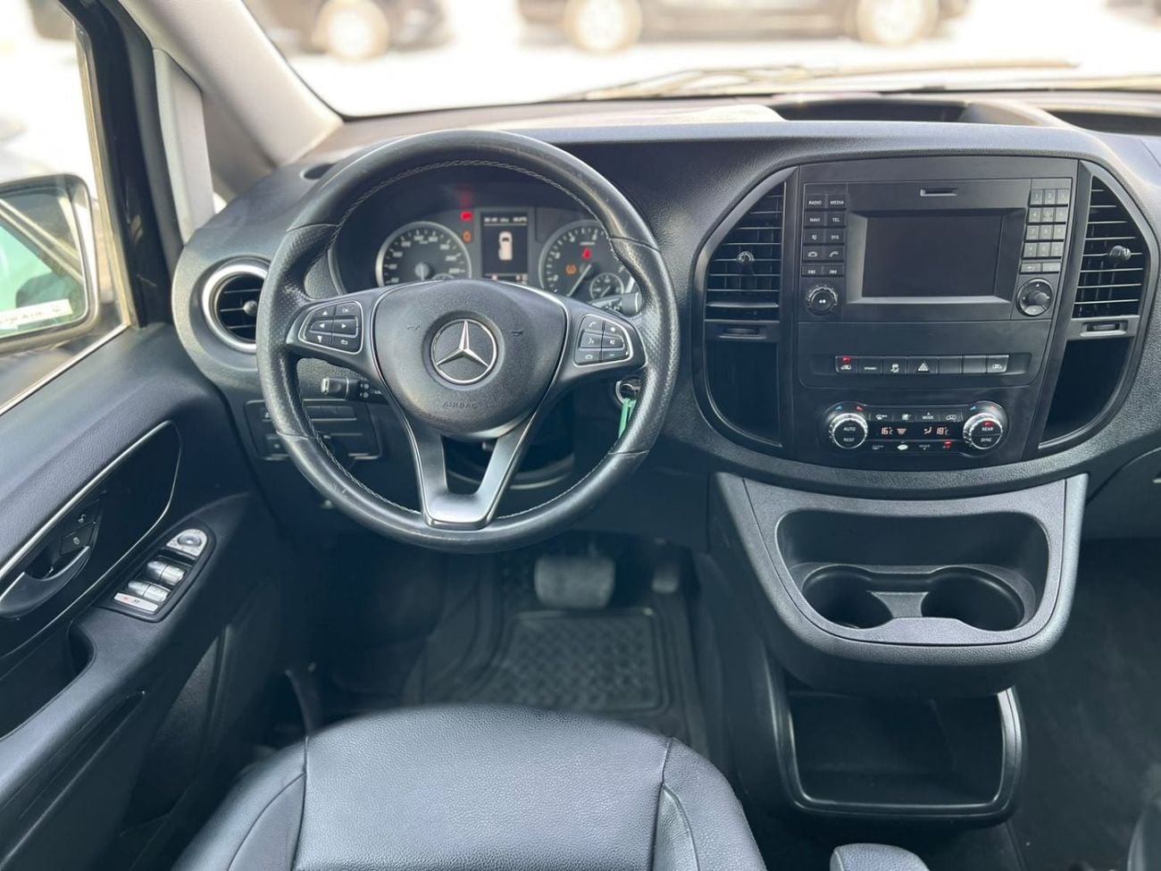 مرسيدس بنز فيتو TOURER 121 2020.ENGINE 2.0L/V4.