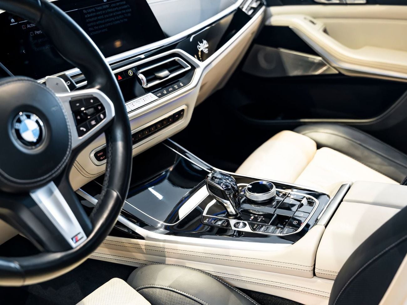 BMW X7 M50i 50 YEARS UAE EDITION BUY NOW, PAY 2027 | THE BLACKLINE STANDARD | August 2027 Warranty + Service, GCC, Low KMs