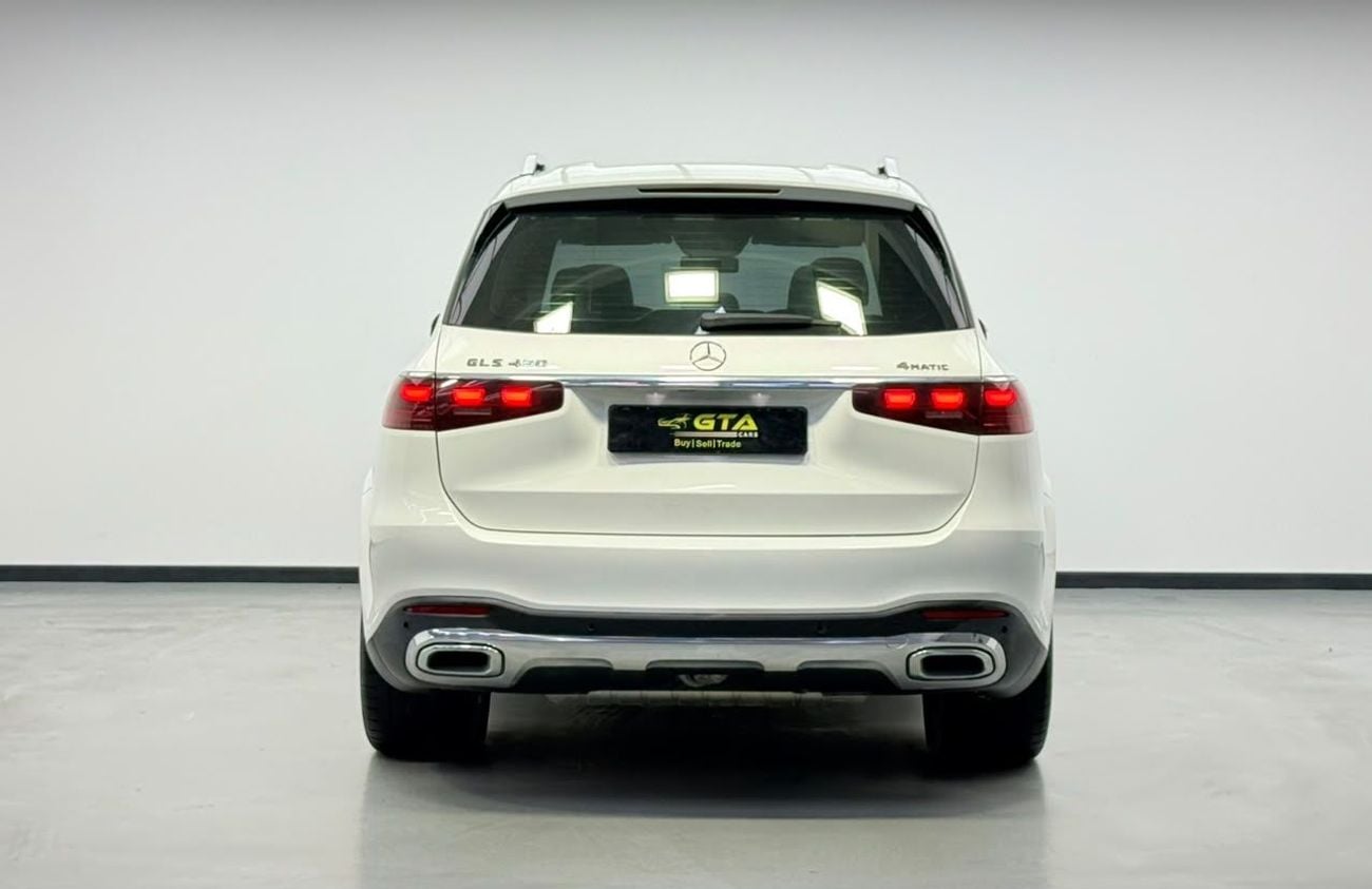 مرسيدس بنز GLS 450 4MATIC مرسيدس بنز GLS450 4MATIC بريميوم بلس موديل 2025، مع ضمان مرسيدس بنز وحزمة خدمة موديل 2029، 7 مقاعد،