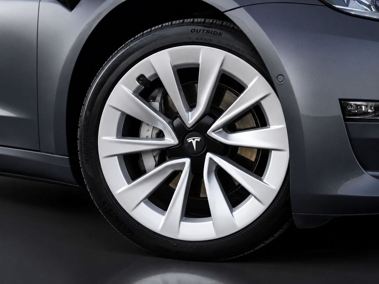 Tesla Model 3 LONG RANGE Tesla Model 3 Long Range 2021 GCC specs