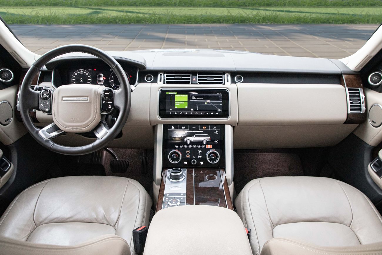 Land Rover Range Rover HSE Range Rover HSE | 3,134 P.M | 0% Downpayment | Excellent Condition!