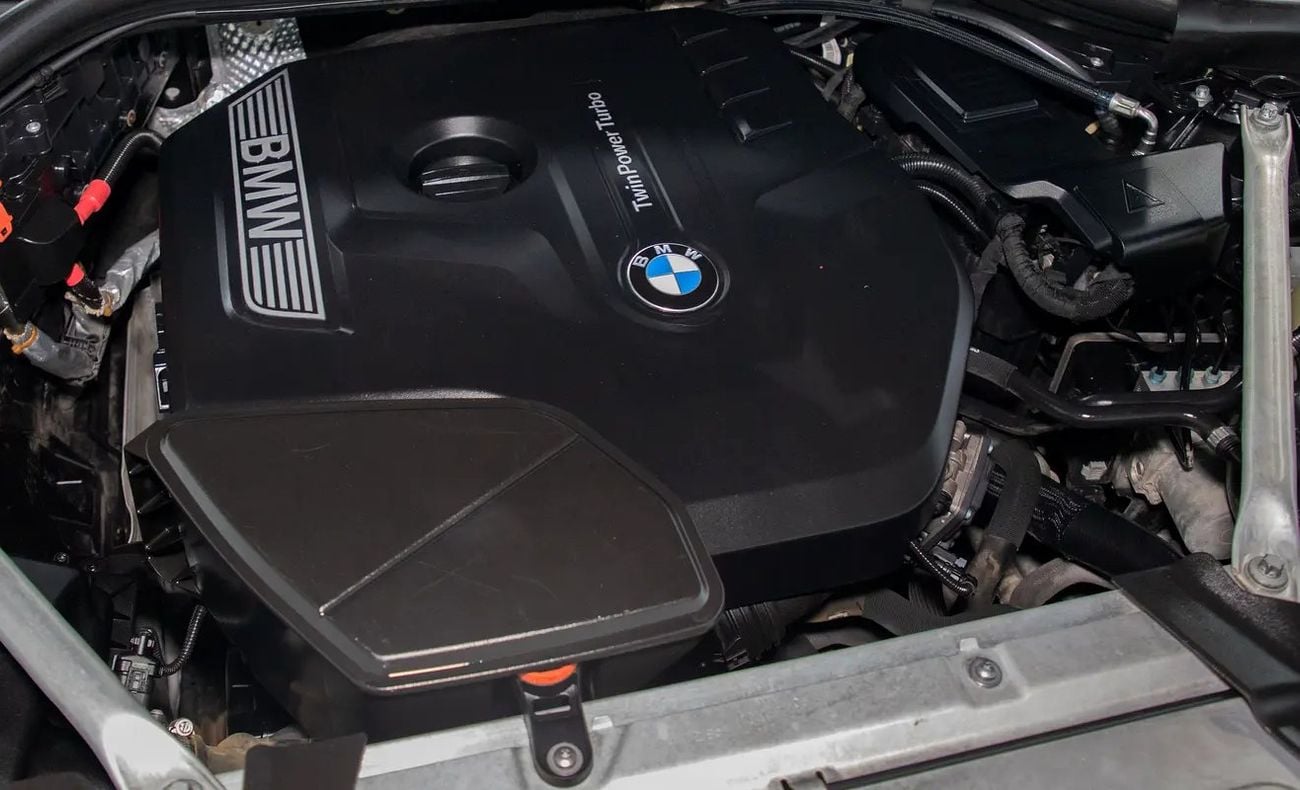 BMW X4 XDRIVE 30I M SPORT PACK 0% Down Payment Available • Full Service History • GCC