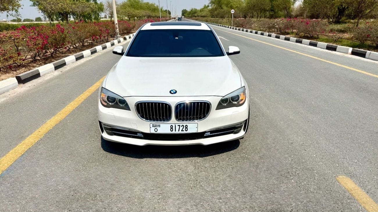 بي أم دبليو 740Li لاكجوري