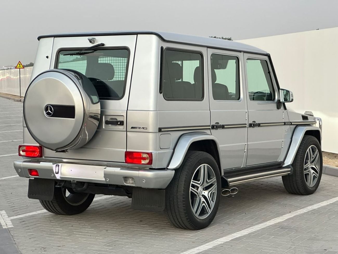 Mercedes Benz G500 STANDARD