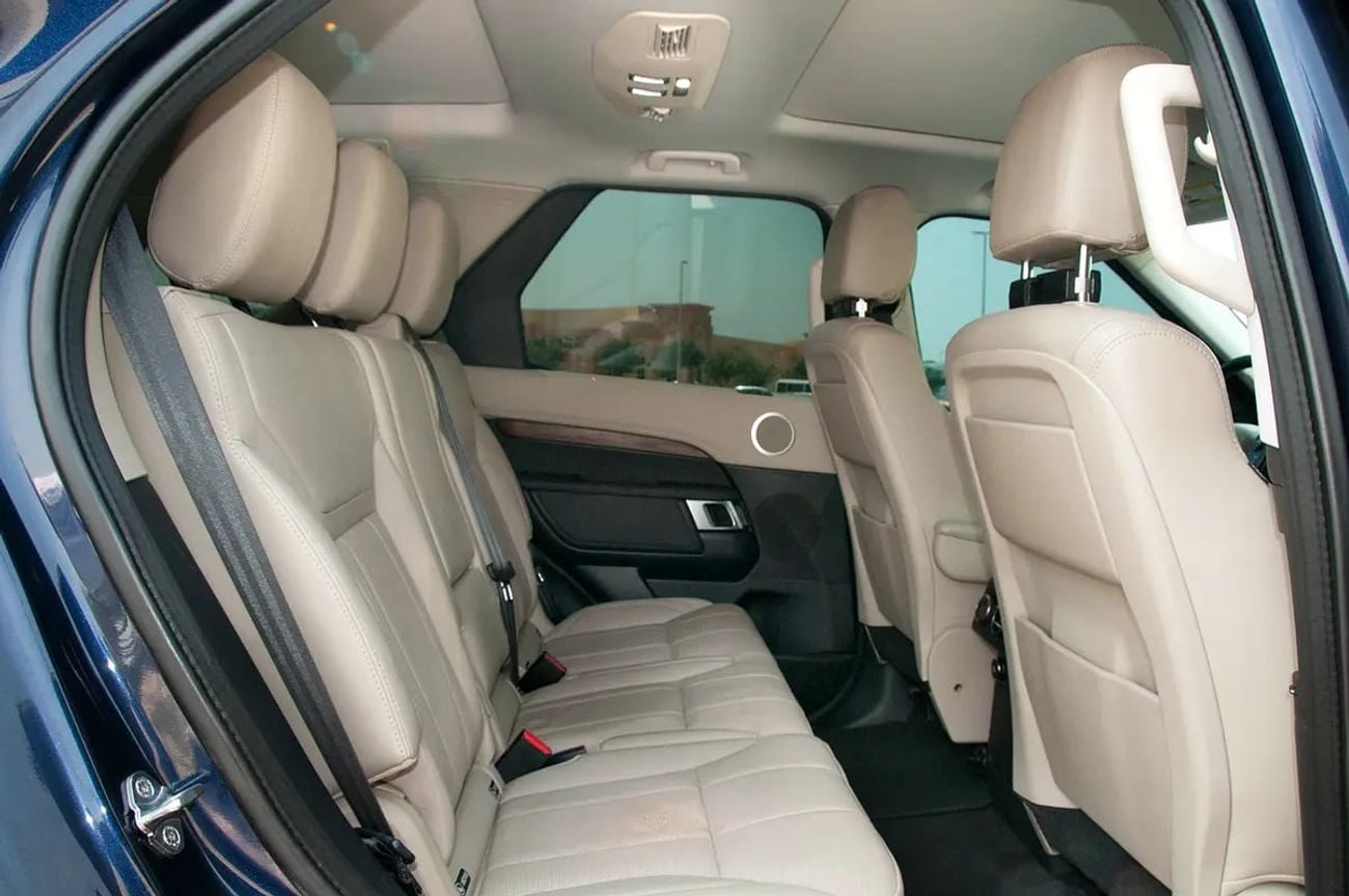 Land Rover Discovery HSE Si6 | | 7-seater luxury SUV