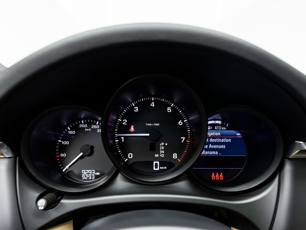 Porsche Macan STANDARD BUY NOW, PAY 2027 | THE BLACKLINE STANDARD | October 2027 Porsche Warranty, Low KMs, GCC