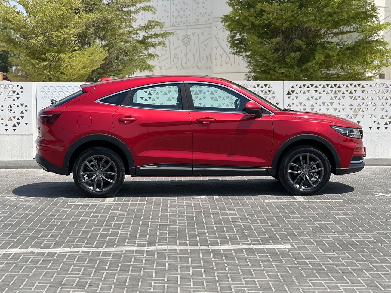 دي اف اس كاي فنغون ix5 HIGHLINE بدون رسوم إضافية | تحت الضمان | بدون دفعة أولى | سيارة مستعملة معتمدة |