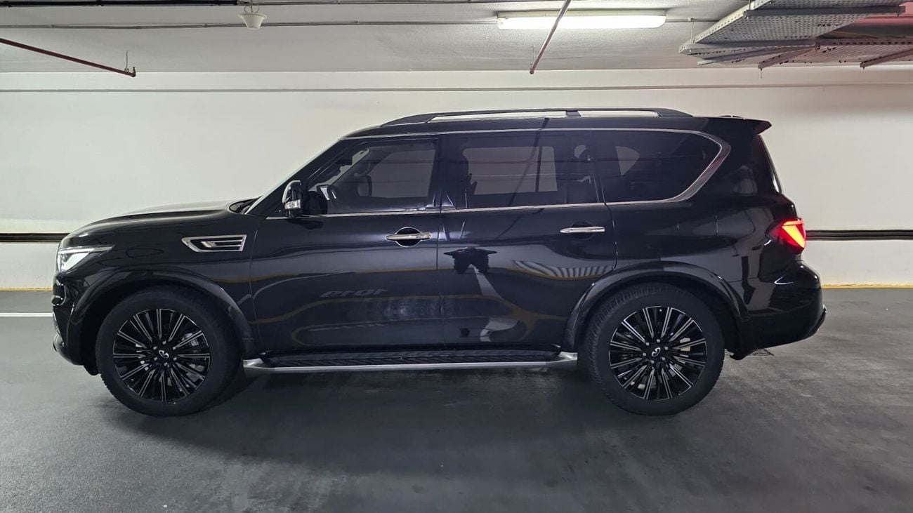 Infiniti QX80 LUXE SENSORY