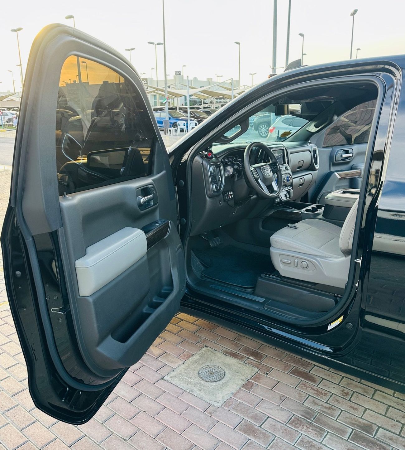 جي أم سي سييرا 1500 REG/CAB ELEVATION