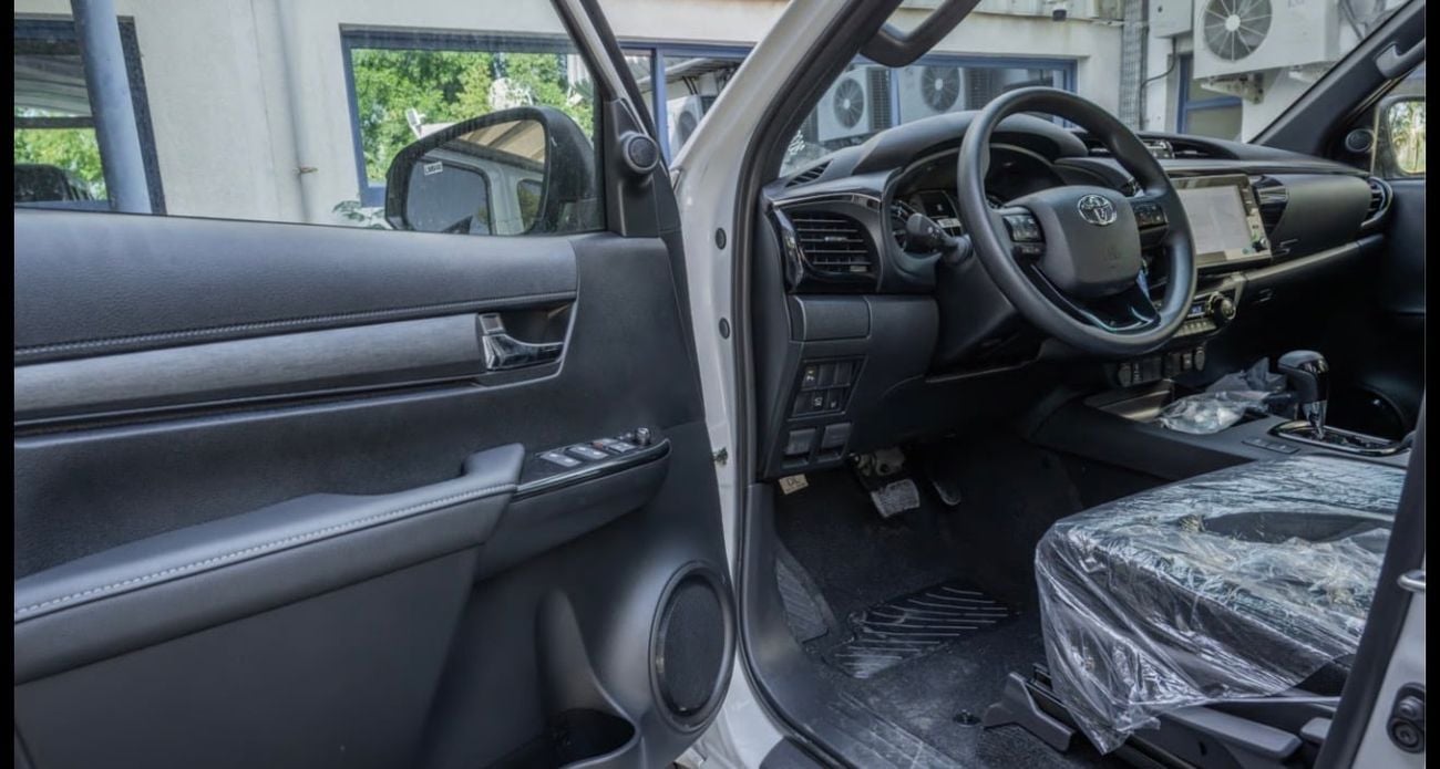 Toyota Hilux ADVENTURE Toyota Hilux 4.0 adventure GCC-spec Full option 2026