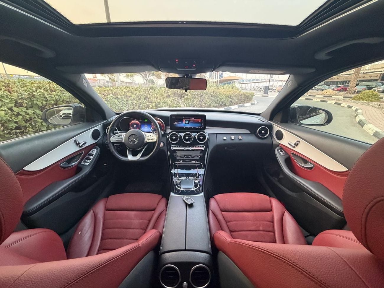 مرسيدس بنز C 200 C260 Mercedes-Benz C-Class C200 2020 -in Low Mileage Excellent Condition