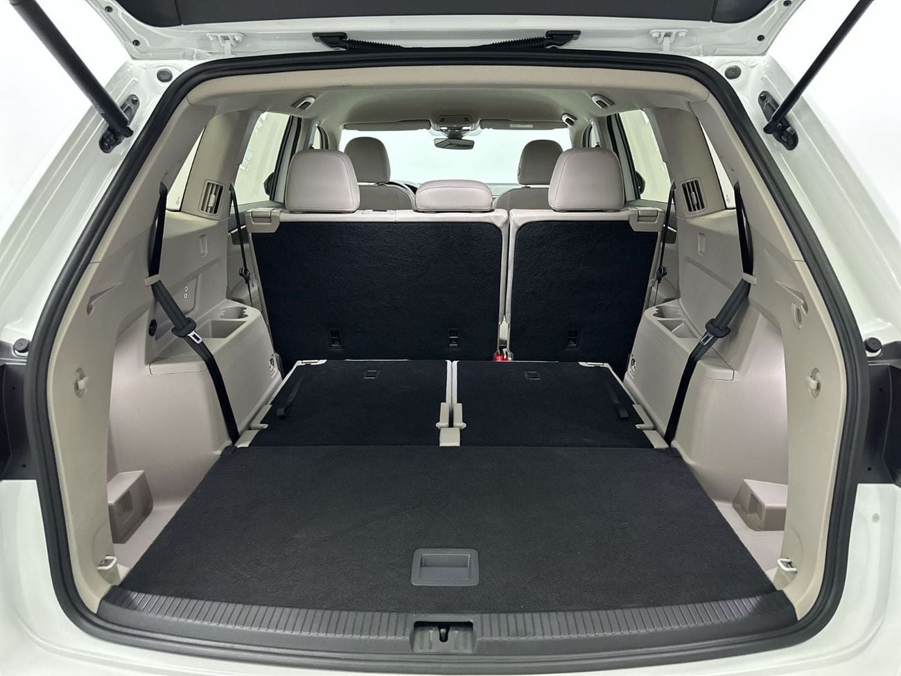 Volkswagen Teramont COMFORTLINE Teramont Trendline 2.0L | 7 Seats | Remote Start | Keyless Access | Front Assist