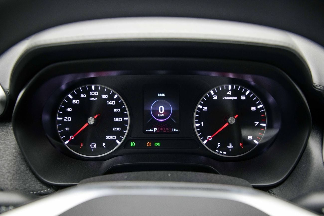 MG ZS STANDARD 1.5L - Silver Inside Black | Export Only