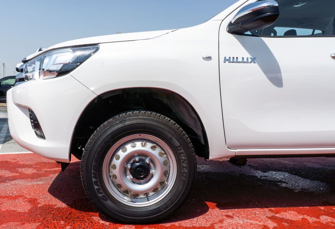 Toyota Hilux DLX