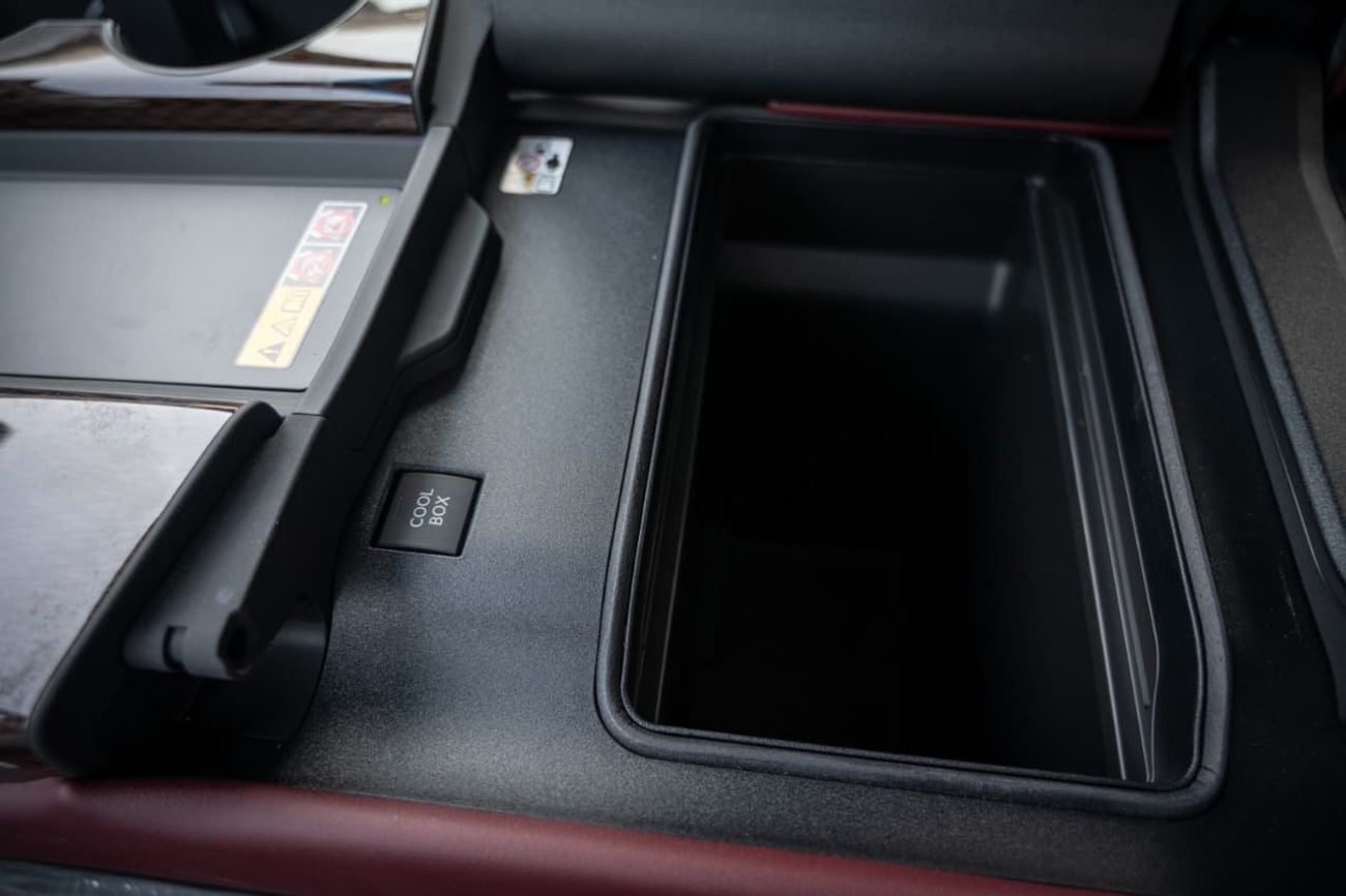 Lexus LX600 TURBO SPORT SIGNATURE 3.5 WITH MARK LEVINSON SPEAKERS 2026