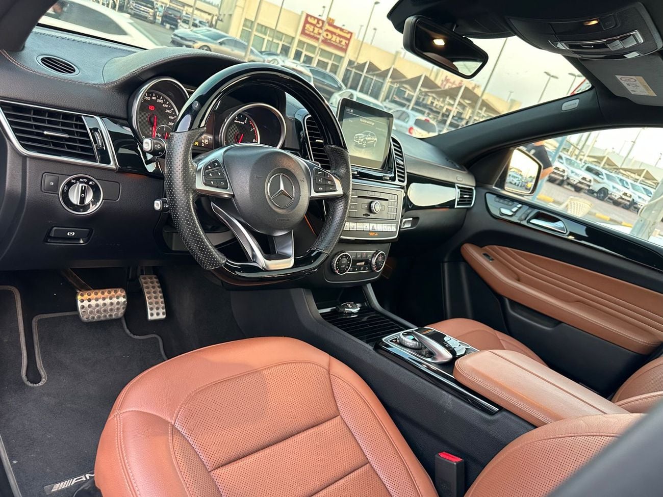 Mercedes Benz GLE43 AMG STANDARD
