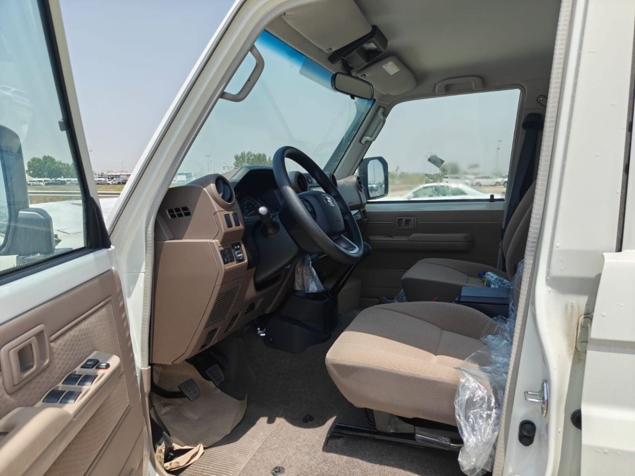 Toyota Land Cruiser 70 LC76 LX LC78 2.8L 5DOOR Hardtop diesel manual