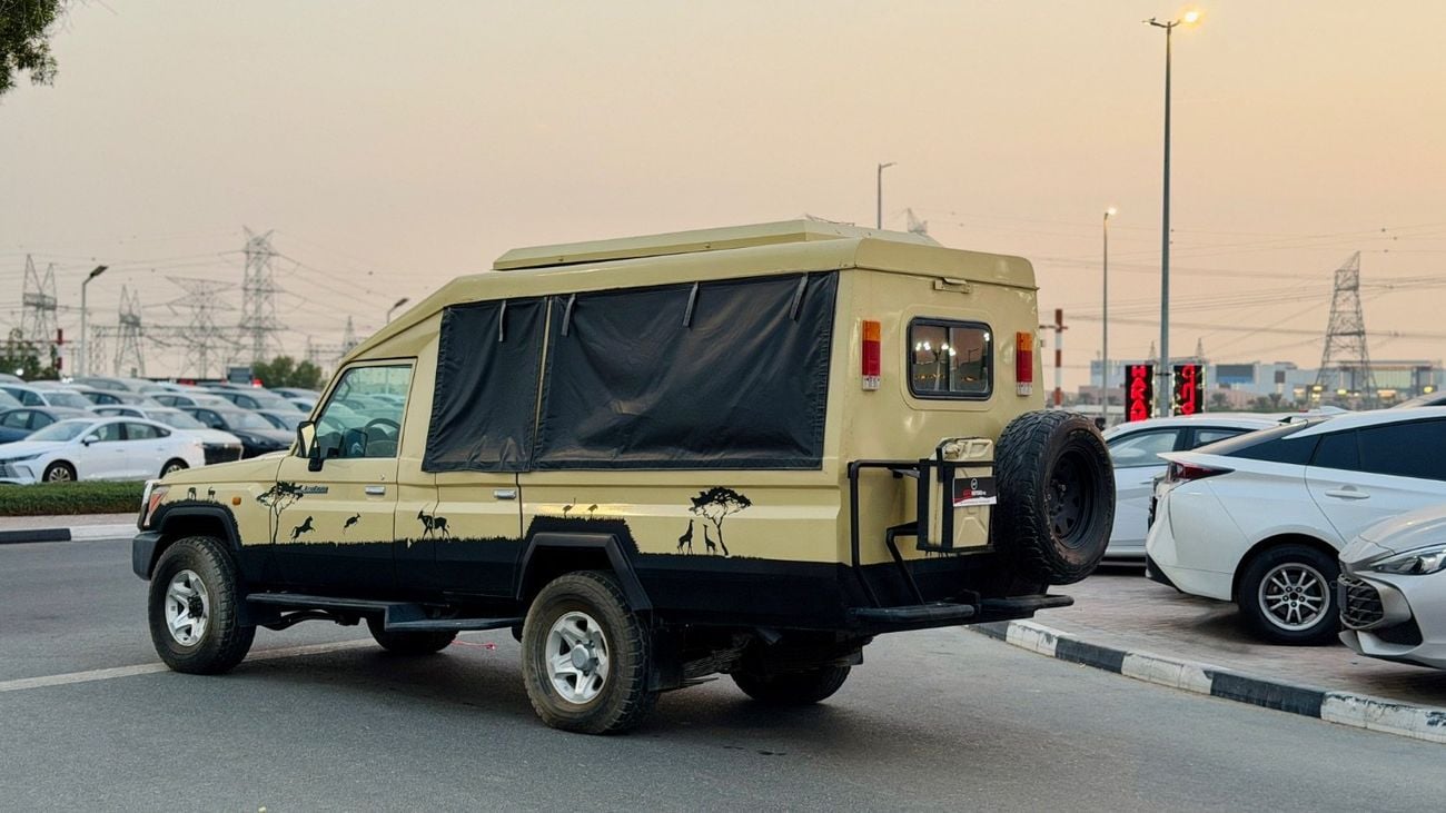 Toyota Land Cruiser Pick Up