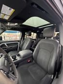 Land Rover Defender P525 110 8cylinders