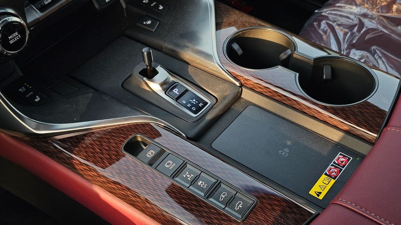 لكزس LX 700h SIGNATURE Lexus LX700h 4WD hybrid SUV 3.5L twin-turbo V6 E2026 MODEL BLACK-/RED BLACK INTERIOR AUTOPARK