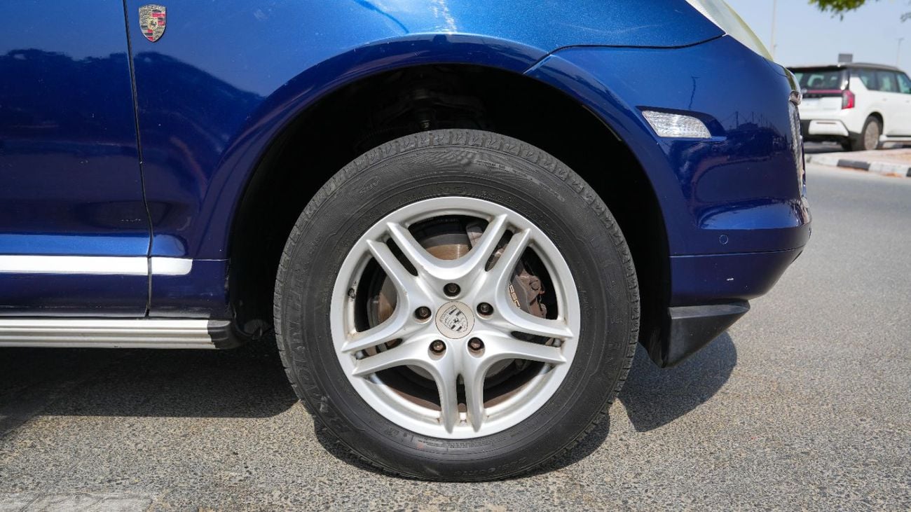 Porsche Cayenne STANDARD