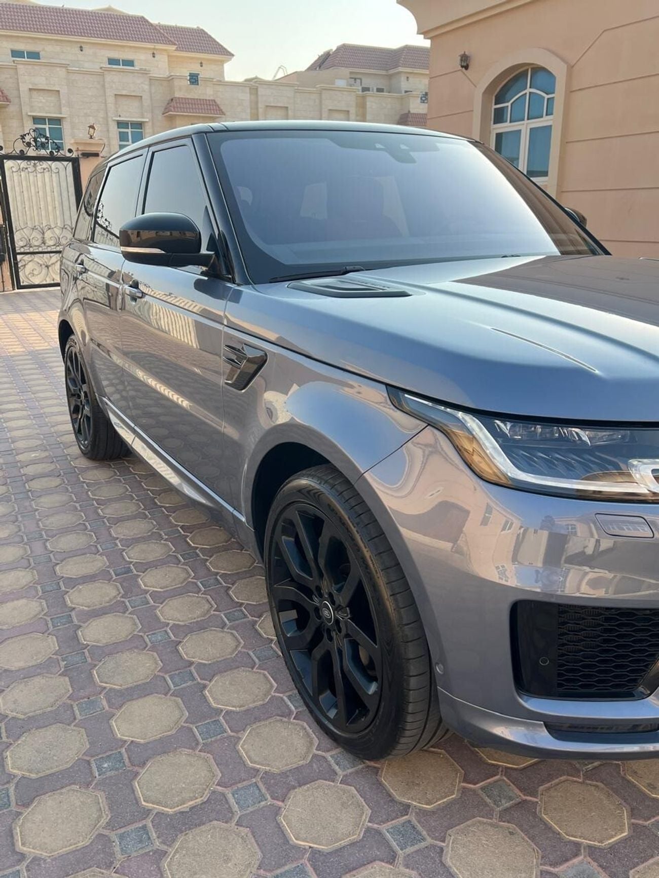 Land Rover Range Rover Sport HSE DYNAMIC