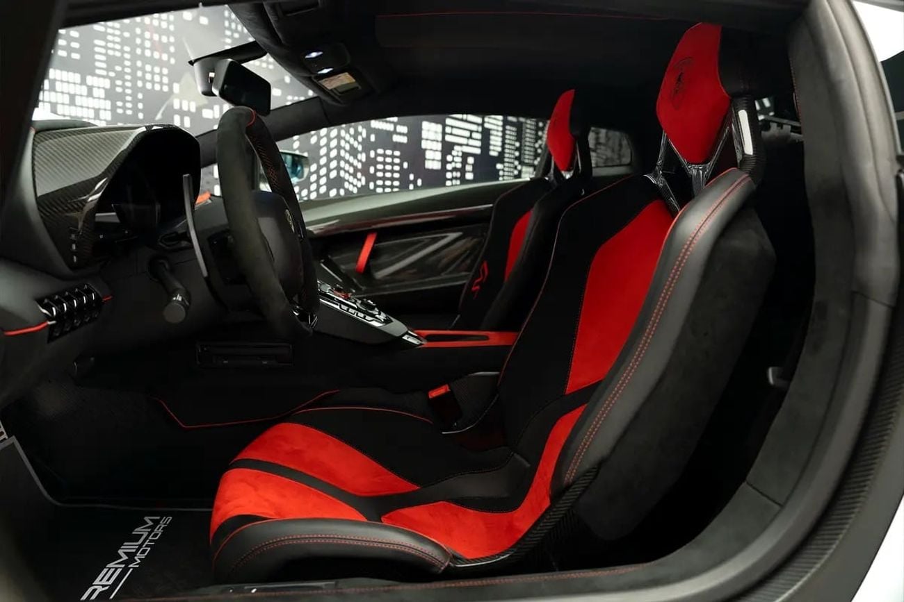 Lamborghini Aventador SVJ