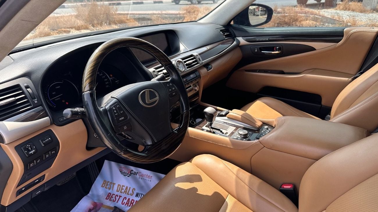 Lexus LS600h L