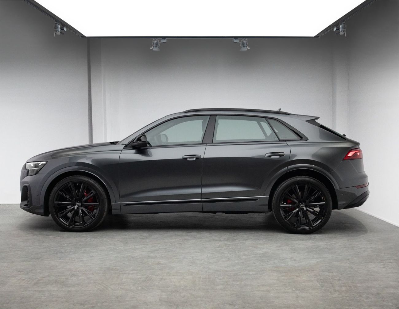 أودي Q8 55 TFSI PROGRESS BLACK