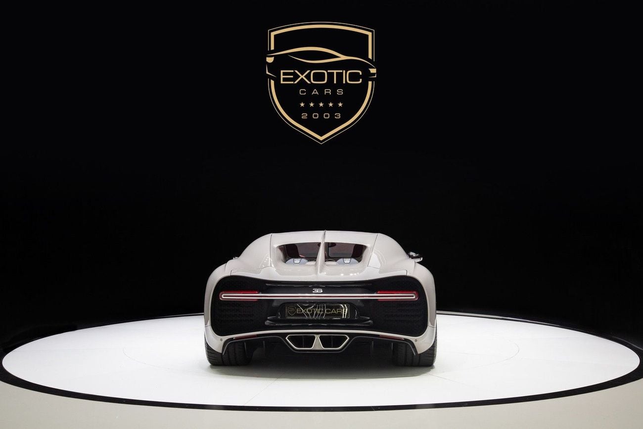 Bugatti Chiron CABON